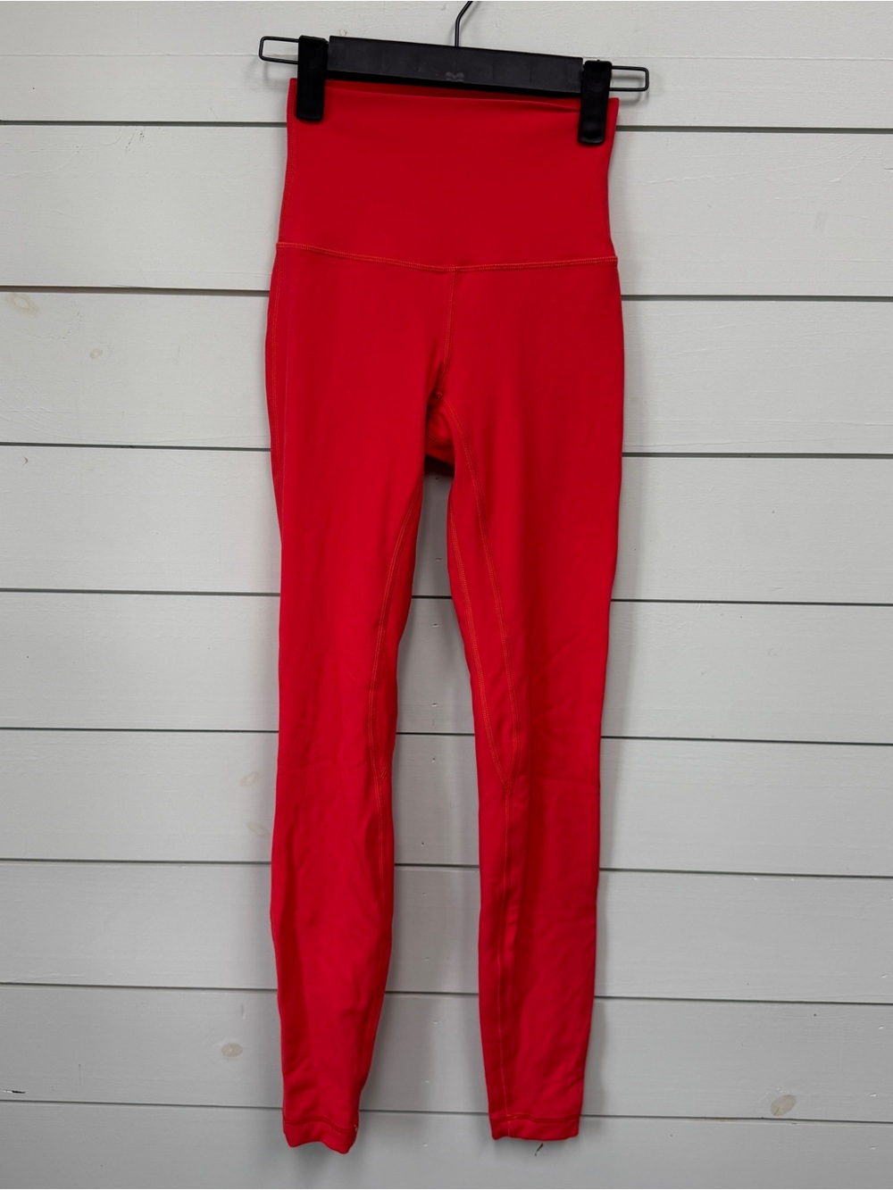 Lululemon align high rise leggings 28” red women’s size 0